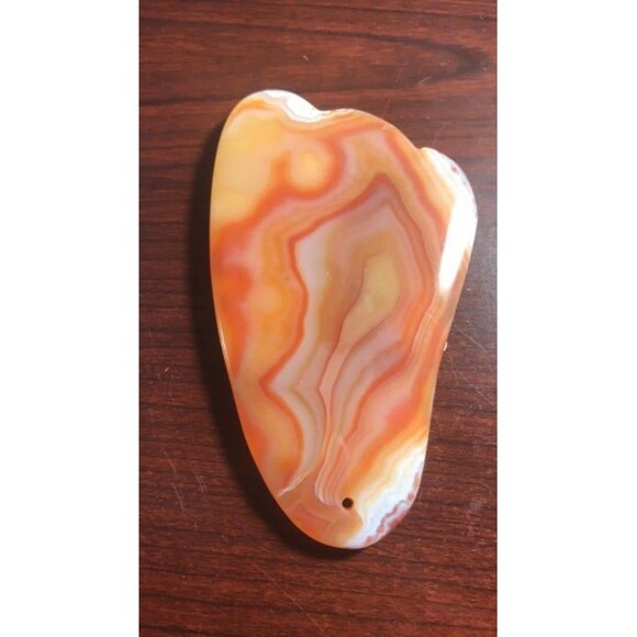 Beautiful Carnelian Guasha - Face Massager - Picture 4 of 5